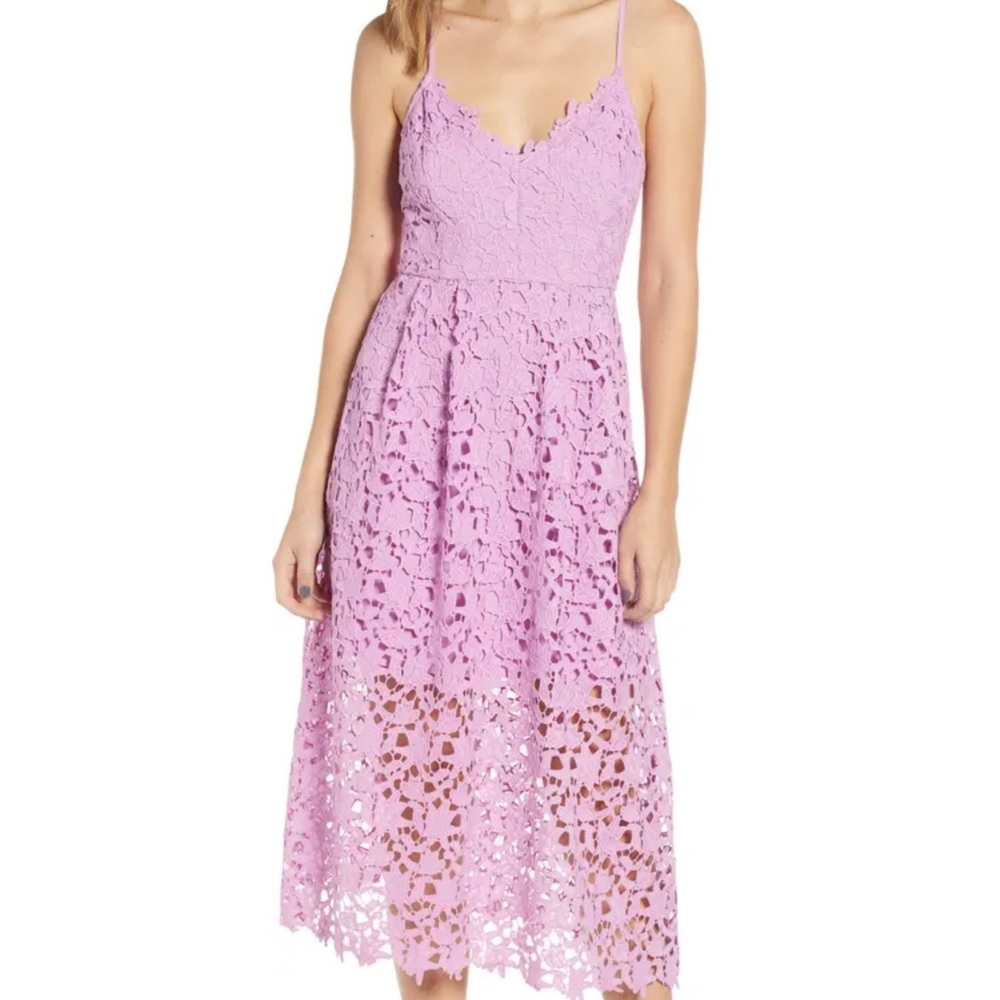 Astr Lace Midi Dress in Lavender Pink
